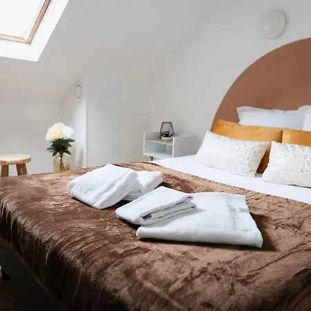 Maison Floquet - Calme 2 *